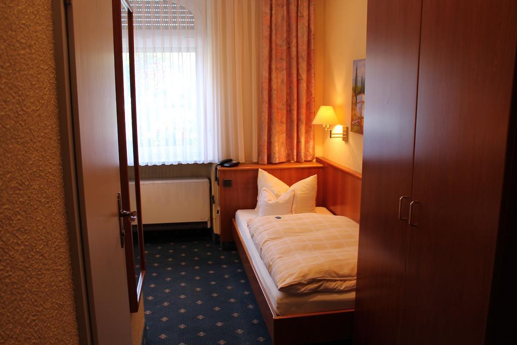 Hotel Luga Norymberga Zewnętrze zdjęcie